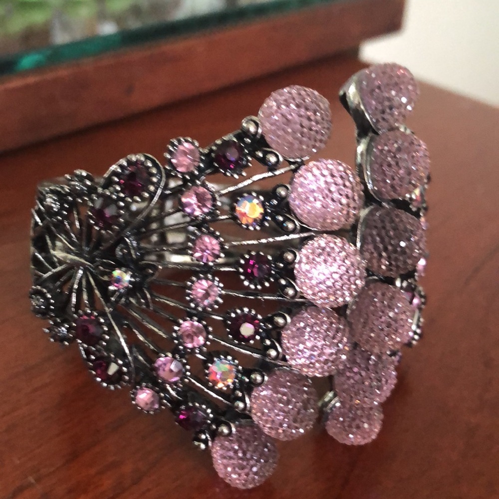 Cuff hinged bracelet with silver metal, purple. - Picture 5 of 6